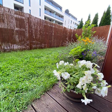 Blekitny Apartament - Wilanow Varşovia Exterior foto